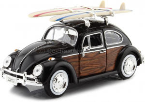 Motormax - Volkswagen Beetle con Tavola da Surf Scala 1:24