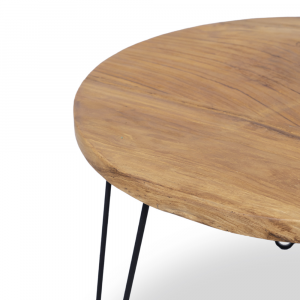 Tavolino con top in legno di teak 
