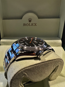 Orologio secondo polso Rolex modello Milgauss
