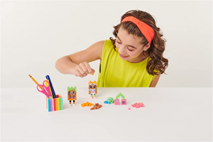 Pixobitz Studio | Gioco creativo per bambini e bambine | 500 bitz idroadesivi | Decorazioni e accessori per creazioni in 3D | Giochi per bambini dai 6 anni in su