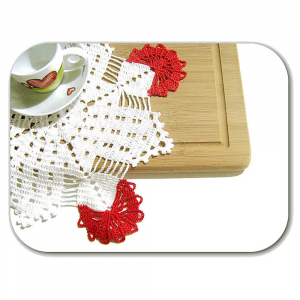 Centrino bianco e rosso quadrato ad uncinetto 32x32 cm - Crochet by Patty