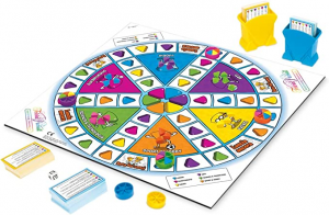  Trivial Pursuit Edizione Famiglia, gioco da tavolo per serate in famiglia, serate quiz, dagli 8 anni in su (gioco in scatola, Hasbro Gaming), Multicolore