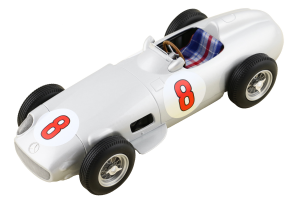 Mercedes Benz W196 Formula 1 1955 #8 Juan Manuel Fangio - 1/18 Werk 83