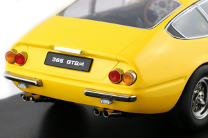 Ferrari 365 Gtb/4 1969 Yellow - 1/18 KK