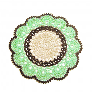 Centrino verdino, beige e marrone ad uncinetto 22 cm - Crochet by Patty
