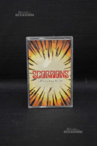 Audiocassetta Scorpions Face The Heat