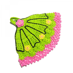 Presina ventaglio verde con fiori ad uncinetto 17x14.5 cm - Crochet by Patty