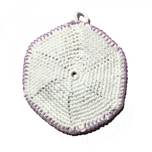 Presina bianca con farfalla e funghetti ad uncinetto 14 cm - Crochet by Patty