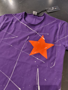 T-shirt v2 con stella fluo