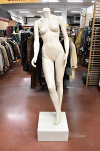 Mannequin Woman With Pedestal Cubico Color White Height 1800 Cm