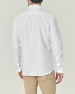 Camicia bianca Hal casual fit in misto cotone e lino con colletto Kent