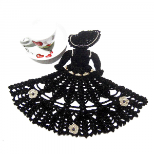 Centrino dama nero e argento ad uncinetto 24x30 cm - Crochet by Patty