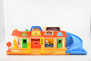Game Vintage Fisher Price Main Street Inclompleto (without Accessories)