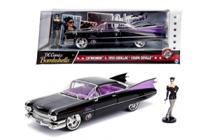 Catwoman 1959 Cadillac in scala 1:24 die-cast con personaggio di Catwoman in die cast