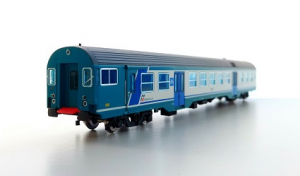 FS carrozza semipilota passante MDVC livrea XMPR di 2 cl. con logo Trenitalia ep.V