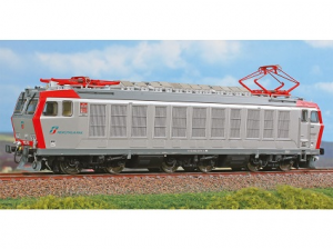 FS Locomotiva elettrica E.652.087 Mercitalia Rail, livrea grigio/argento e rosso, ep.VI