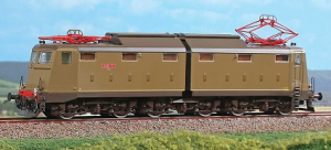 FS locomotore E 636 390 con gocciolatoio frontale e calzini