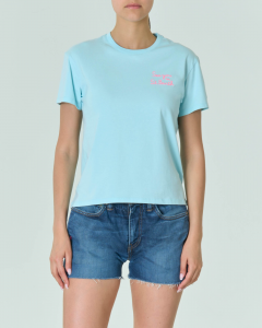T-shirt in cotone color acqua con scritta fucsia Sono all'ultima spiaggia! ricamata sul petto