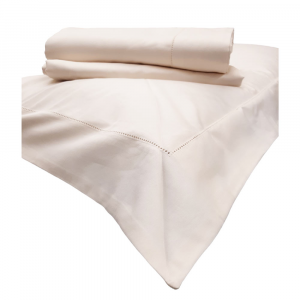 Set lenzuola matrimoniale AURORA in raso di puro cotone a giorno avorio
