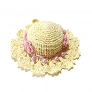 Cappellino puntaspilli beige e rosa ad uncinetto 10.5 cm - Crochet by Patty