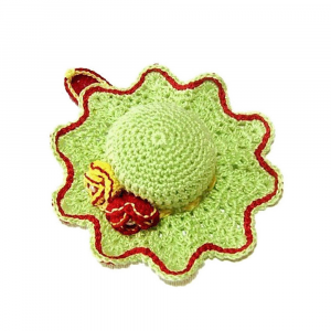 Cappellino puntaspilli verde pistacchio ad uncinetto 10.5 cm - Crochet by Patty