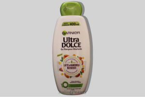 Garnier Ultra Dolce shampoo idratante con Latte di Mandorla Bio e Linfa di Agave Bio. Maxi formato 400 ml