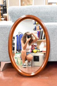 Specchio Ovale Con Cornice In Legno 75x52 Cm