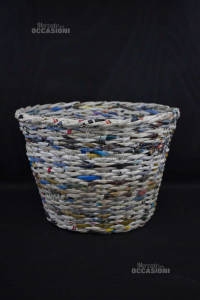 Basket Made With Paper Of Newspaper 24x36 Cm