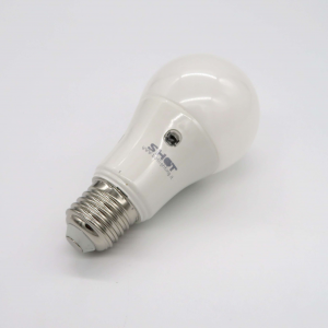 Lampadina led sensore crepuscolare E27 10w