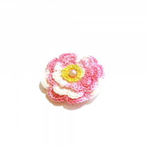Fiore rosa sfumato con perla ad uncinetto 5 cm - 10 PEZZI - Crochet by Patty