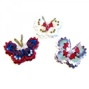 Farfalla colorata ad uncinetto in cotone 5.5x4 cm - 3 PEZZI - Crochet by Patty
