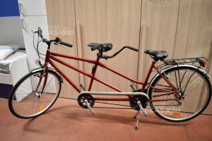 Fahrrad Tamndem Rot Su Fit Rahmen Stahl Räder Aluminium Änderung Shimano