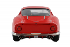 Ferrari 275 GTB/C 1966 Red - 1/18 CMC