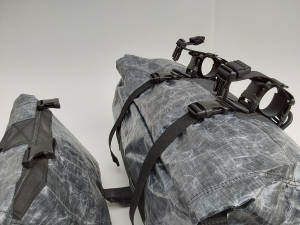 Dyneema - Borsa da manubrio con tasca frontale waterproof per bikepacking