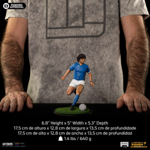 *PREORDER* Maradona Art Scale: DIEGO ARMANDO MARADONA by Iron Studios