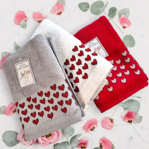 TOVAGLIOLI DI CARTA CON CUORICINI NERI (SET DA 20) – Loving Home