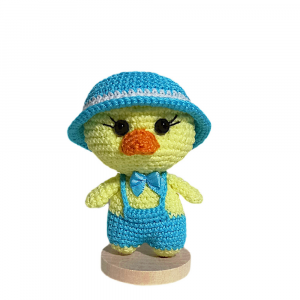 Amigurumi Papero con salopette turchese ad uncinetto 10 cm - Crochet by Patty