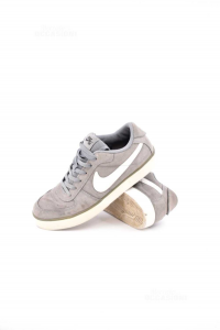 Schuhe Nike Grau Größe.43