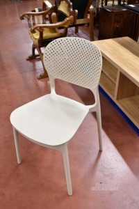 4 Plastic Chairs Where Grey Cod.2058 (second Scelta)
